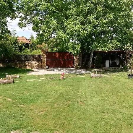 Villa Yana * Goljama Zseljazna